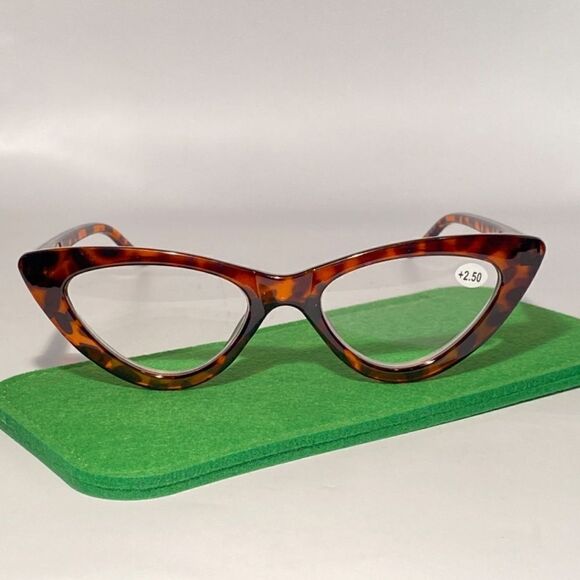 1127 Emma Cateye Reading Glasses 2.50 Tortoise Readers NWT main image 4